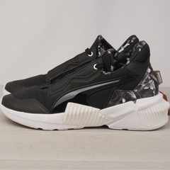 美品 PUMA プロヴォーク XT UNTMD フローラル 22cm の画像