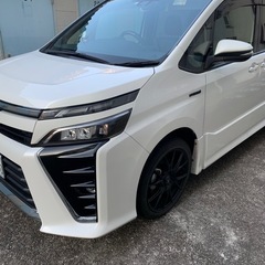 voxy80 ホイール　車外ホイール 18インチの画像