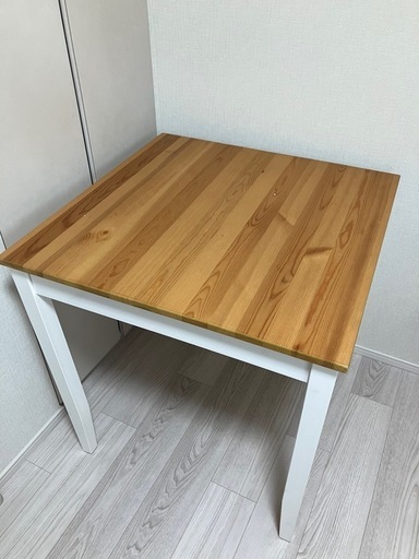 IKEA ダイニングテーブル