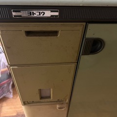 お米を入れていた棚の画像