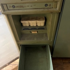 お米を入れていた棚の画像