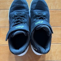 asics シューズ　ブラック20.0の画像