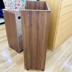 【軽トラック90分無料貸し出しサービス有り】karimoku  SS0429XR ﾌﾞﾗｳﾝ ｷｬｽﾀｰ付ﾏﾙﾁﾗｯｸの画像