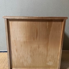  木製　5段チェストの画像