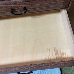  木製　5段チェストの画像