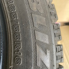 年式2020 BRIDGESTONE 185/55R16スタッドレス4本の画像