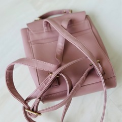 リュック　ピンクの画像