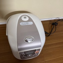 炊飯器の画像