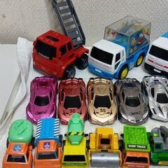 プルバックカー　おまとめ30台セットの画像