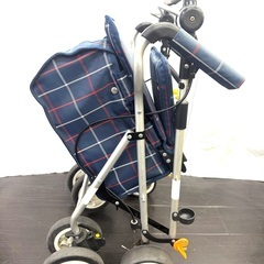 大28 幸和製作所 シルバーカー TacaoF 歩行器 歩行車 ブレーキ付き 座面＆ポケット付き チェック ネイビーの画像