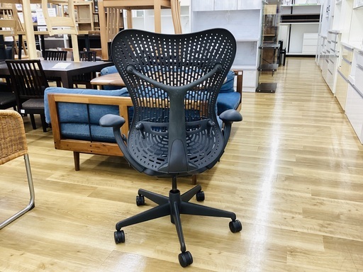軽トラック90分無料貸し出しサービス有り】Herman Miller 1人掛け
