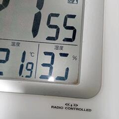 0807-200 CITIZEN 電波時計(液晶不備あり)の画像