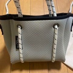 ウィローベイ　バッグ　ショルダー　ホワイト✖️グレーの画像