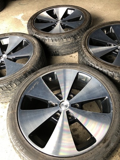 200系ハイエース用 DADギャルソン19インチ、海外製 夏タイヤ付 4本