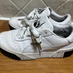 PUMA プーマ　スニーカー　24の画像