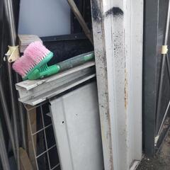 鉄くず　スクラップの画像