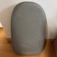 【無料】大至急！アイロン台の画像