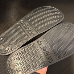 adidasサンダル24.5の画像