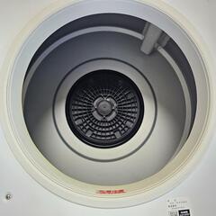 電気衣類乾燥機　専用台付　2022年製　4kg 日立　DE-N40WXの画像