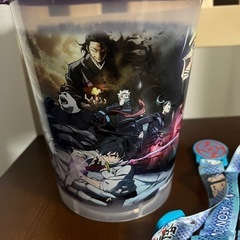 呪術廻戦0 ポップコーン容器とキーホルダー　セットの画像