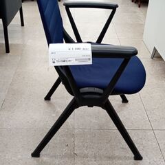 ★リユースのサカイ高崎店★TJ12440  椅子 青 H×D×W クリーニング済みの画像