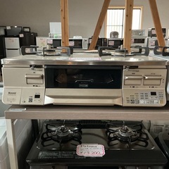 ガラス製✨ オシャレ🌷　Rinnai 2022年製 RTS65AWK14RG-CR ゴールド ガステーブル 都市ガスの画像