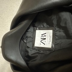 ZARA ブラック ライダースジャケットの画像
