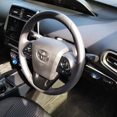 ★自社ローン対応★     令和2年登録トヨタプリウスPHV Sセーフティパッケージの画像
