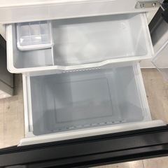 安心の1年間保証付き!! 2ドア冷蔵庫　Hisense 2023年製　135L 【トレファク堺福田店】の画像