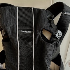 ベビービョルン　ベビーキャリアオリジナル　抱っこひも・おんぶ紐　黒　新生児可の画像