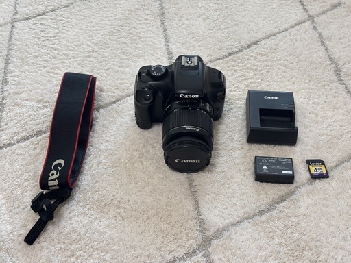【ジャンク】Canon EOS kiss X50　デジタル一眼レフカメ Canon EOS Kiss X50 デジタル一眼レフカメラ レッド✨ジャンク