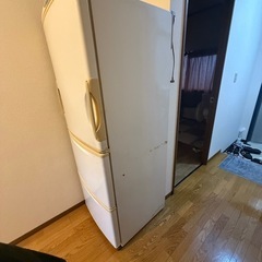 冷凍庫冷蔵庫の画像