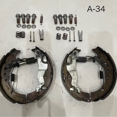 [極上]TOYOTA AQUA トヨタ アクア リアドラムブレーキ 左右セット 中古相場¥8,000 クレジット決済可の画像