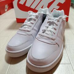 NIKE　メンズ　ナイキ　スニーカー　エバノン　ローの画像