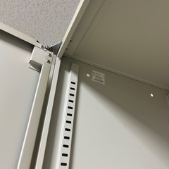高さがある4キャビネットの画像