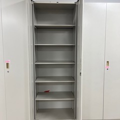 高さがある5キャビネットの画像