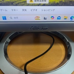 🉐ASUS✨大きめ^ ^27インチモニター　動作品の画像