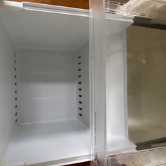 H0710   冷蔵庫　YAMADA 156L 2019年の画像