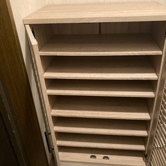 取りに来て頂ける方限定 靴箱の画像