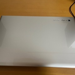 🉐高速ノートパソコン✨美品　Windows11 オフィス搭載　^ ^人気のホワイトカラーの画像