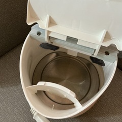 状態良いです😊👍　T-fal 1,2リットル 電気ケトル ジャスティン JUSTINE 白・水色の画像