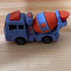 レアトミカ2台　ミキサー車の画像