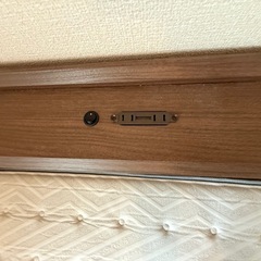 クイーンサイズベッドの画像