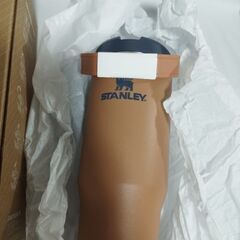 定価6,490円　STANLEY【未使用】　大容量　タンブラー　887mlの画像