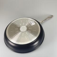 未使用品 Barazzoni バラゾーニ 85560602898 フライパン アルミ ブラック LACK TITAN ALLUMINIO IH対応【中古】【送料無料】の画像