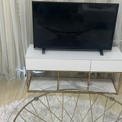 📺【TOSHIBA REGZA】32型液晶テレビ／ネット動画対応モデル✨の画像