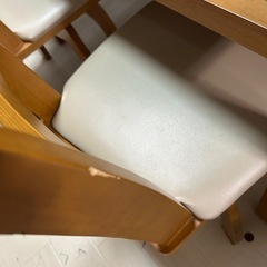 ダイニングテーブル5点セットの画像