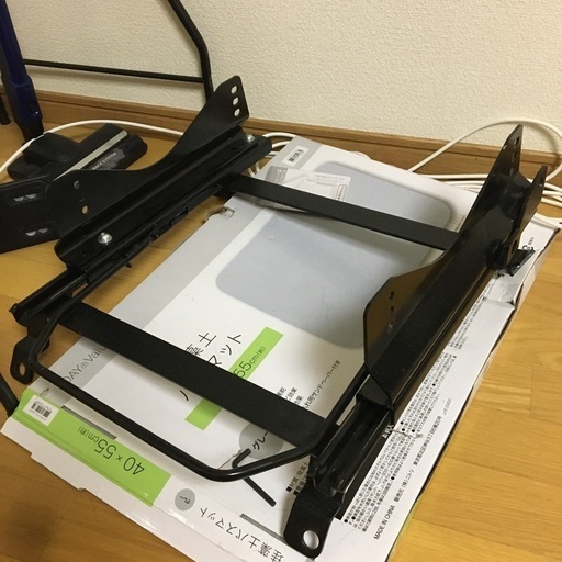 インプレッサ　レガシィ　BRIDE シートレール