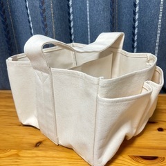 ニトリ　整理用バスケットの画像