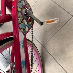 子供の自転車の画像